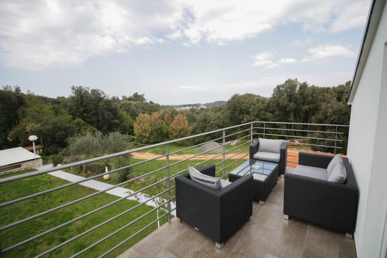 Sebi Apartment 300 M From Beach Rovinj Luaran gambar